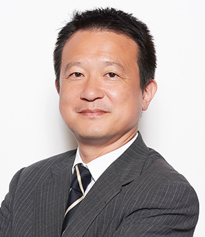 監事　菅川